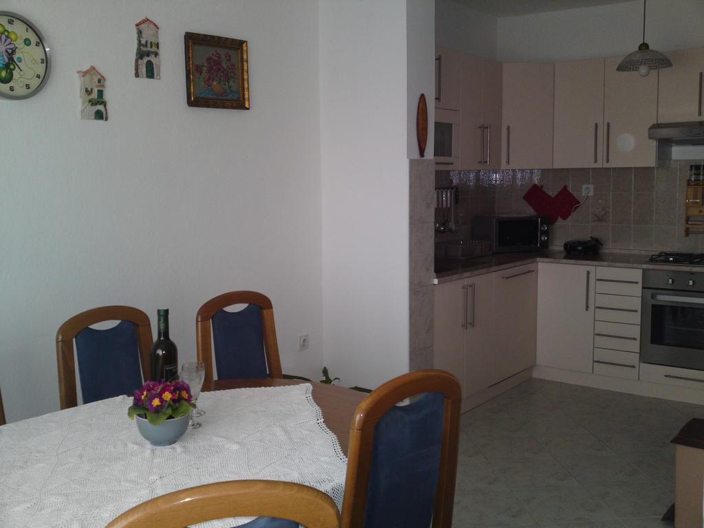 Apartment Varelija Bribir  Habitación foto