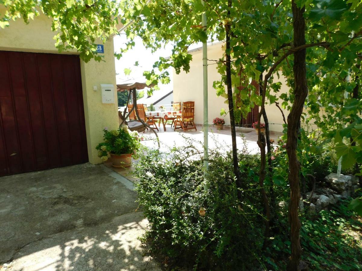 Apartment Varelija Bribir  Exterior foto